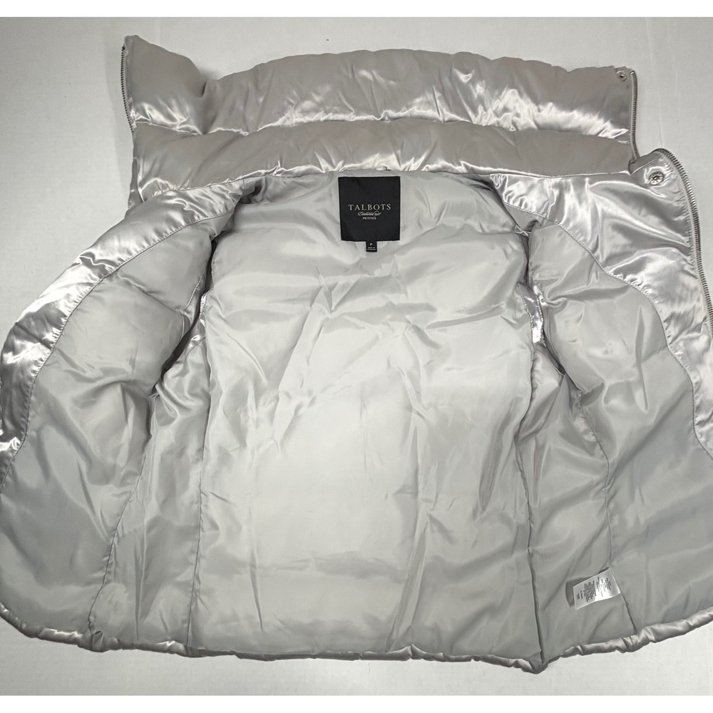 Talbots Petites Down Puffer Vest Quilted Zip Silver Womens Turtleneck Button EUC - Picture 7 of 9